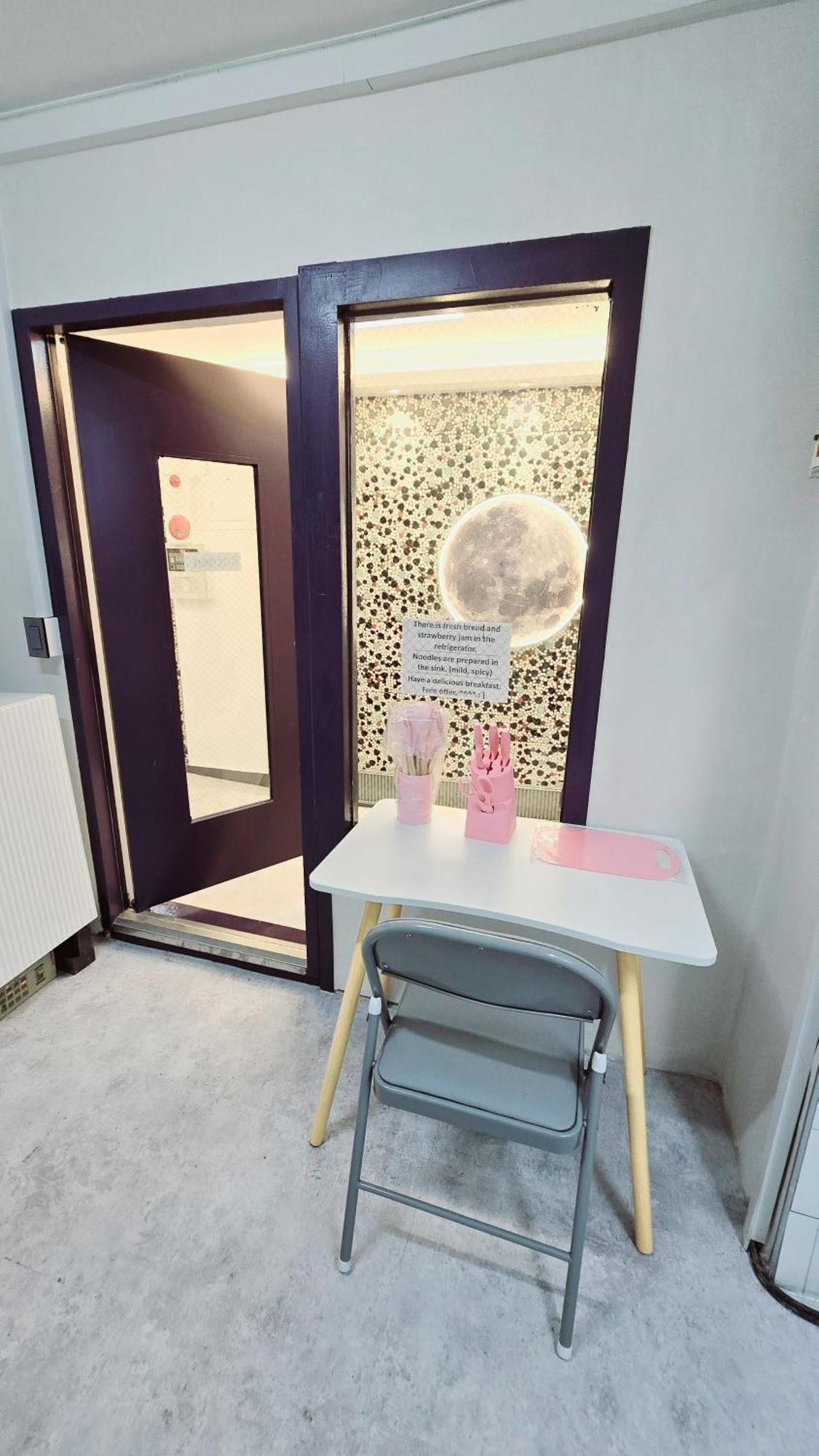 Time Stay Seoul Bagian luar foto