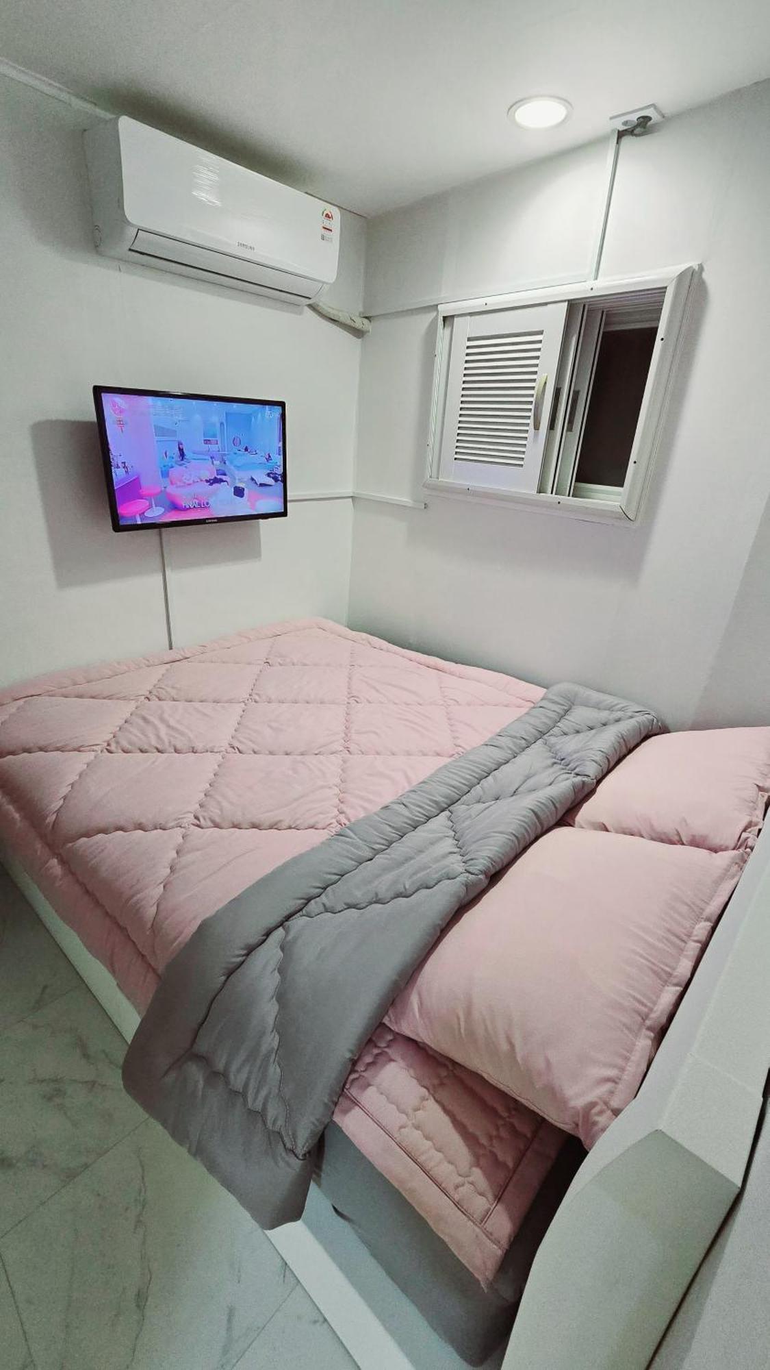 Time Stay Seoul Bagian luar foto